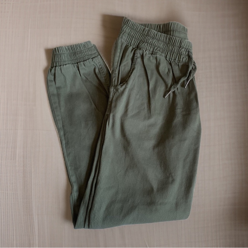 Women’s Cotton Green ankle joggers medium